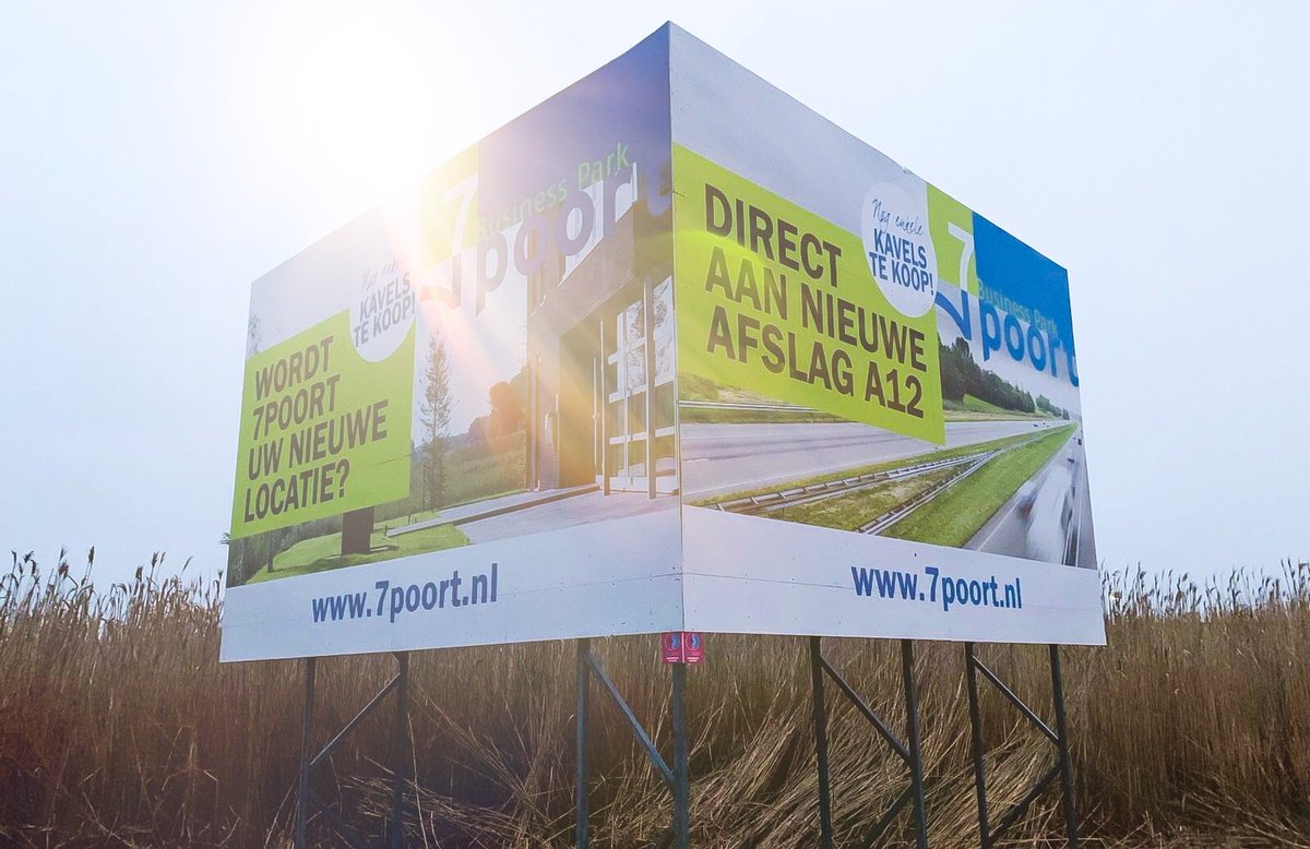 Heeft u dit plaatje aan de A12 al zien schitteren? #7Poort #Zevenaar #gespot