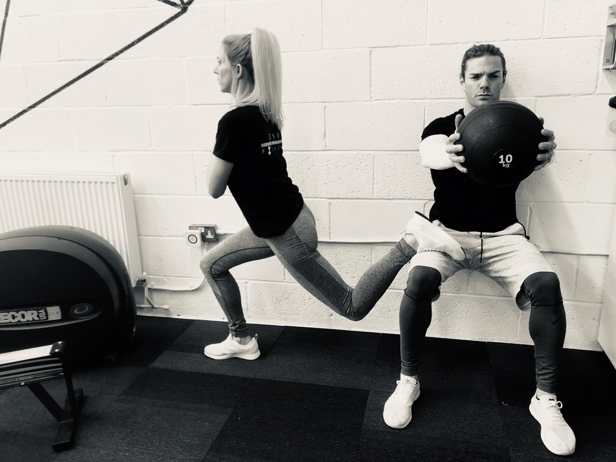 Fancy training with a friend for FREE?! 💚 #TrainTogether
💥Buy a personal training session, SMR30 class or day pass &amp; share it with a friend for free.
💥Deal expires 21/02 however redeemable throughout Feb 💚 #valentines #Birmingham #JewelleryQuarter
