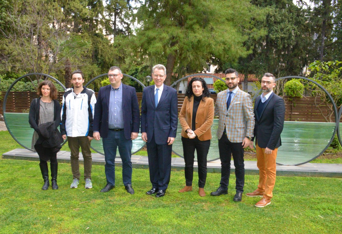 USAmbassadorGR's tweet photo. Enjoyed meeting the @RomfeaNews team. We are excited @StateDept provided support for the launch of this meaningful effort to strengthen the free press, fight disinformation, &amp; highlight the values we share with Orthodoxy and the Ecumenical Patriarch. Καλή αρχή! https://t.co/kfNbovgKId
