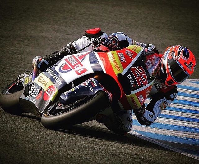 everythingmrace's tweet image. 22 days until the 2019 MotoGP Season Begins! #SamLowes #MotoGP bit.ly/2TQAmyE