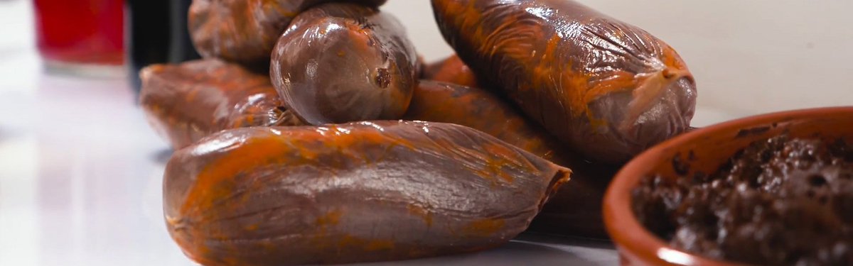 La morcilla de León es uno de los manjares más conocidos y apreciados de la gastronomía de nuestra tierra, por su inconfundible sabor que a nadie deja indiferente
nosgustaleon.com/la-morcilla-de…
#leonesp #gastronomia