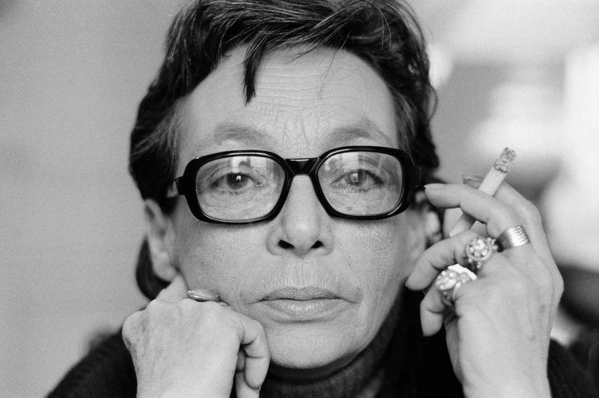 franceculture's tweet photo. Moche, hideux, grotesque... Pourquoi le substantif autrice suscite-t-il tant de réactions épidermiques alors qu'auditrice ou actrice ne heurtent personne ? https://t.co/rEb9qjWb6w https://t.co/Us0dCJwSpw