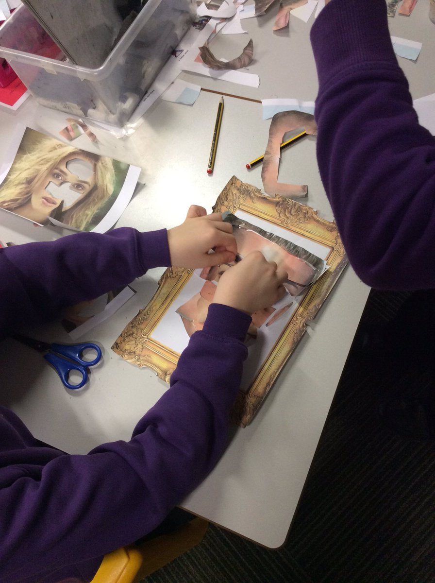 CopenhagenClass's tweet photo. Creating art work in the style of Labaina Himid. 🎨 https://t.co/N1hJ6iQrPf