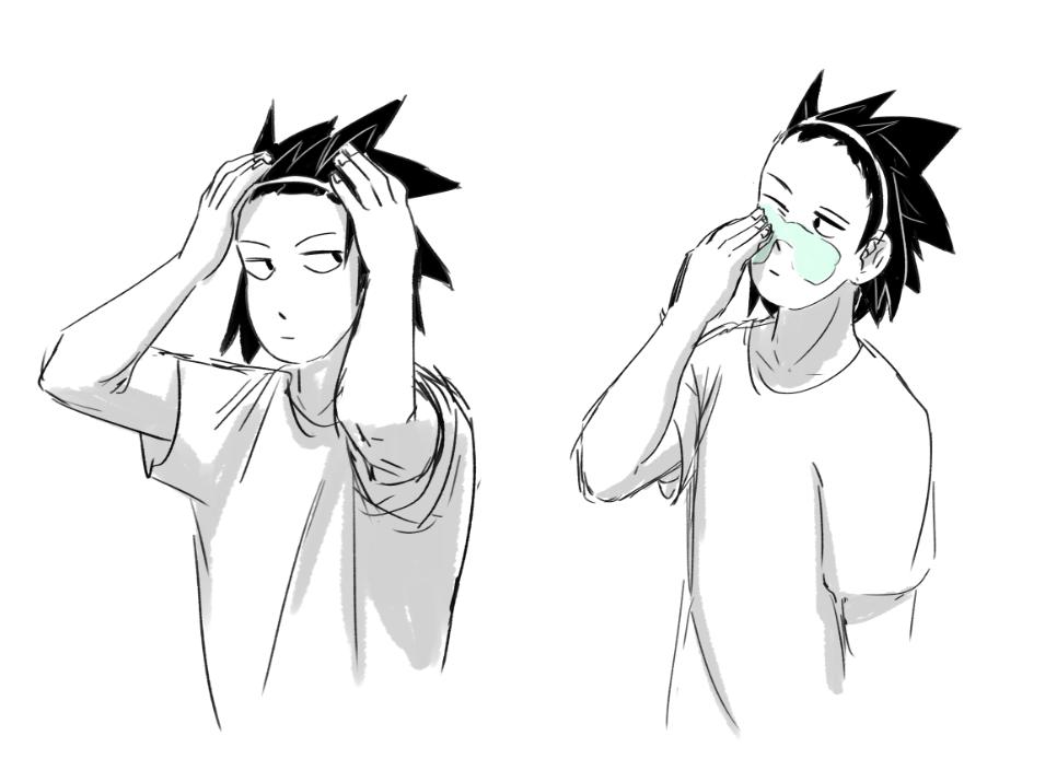 Sasukedoesstuff's tweet photo. face mask ✨  #naruto https://t.co/pzMgpFx4bZ