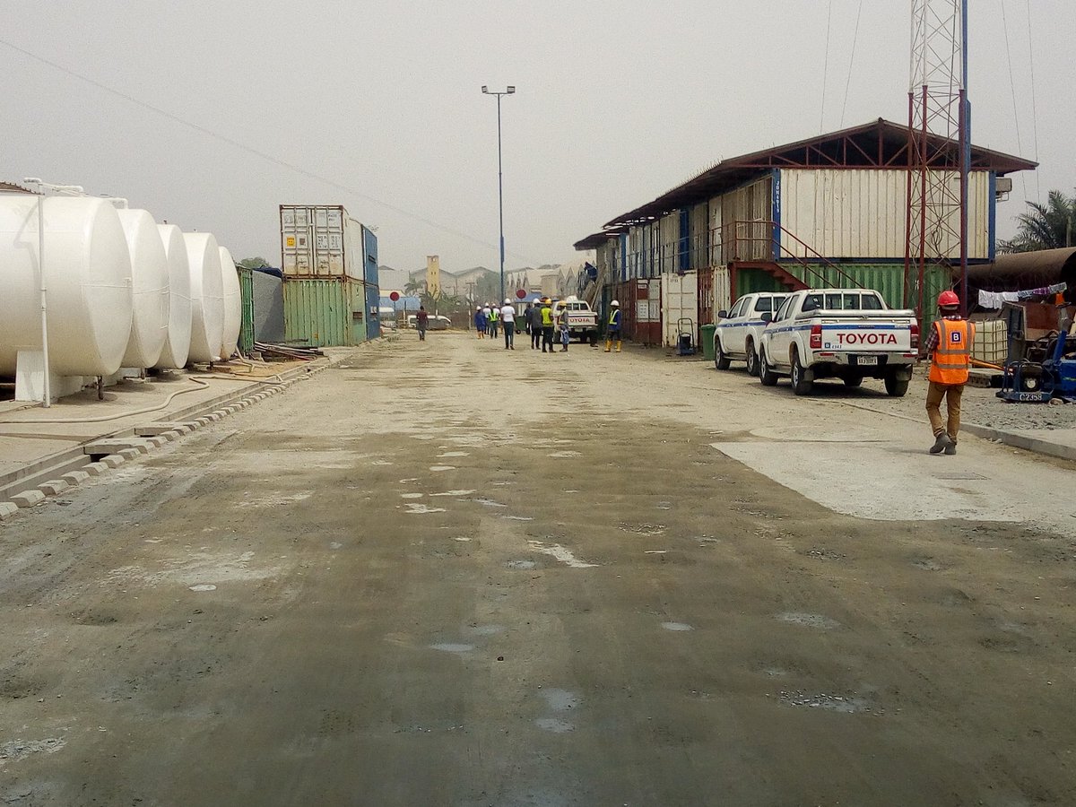 Ejike_Speaks's tweet photo. More of the shots to confirm the work which @MBuhari Has released #33bn representing 15% mobilization for the contract sum. @BashirAhmaad @Hoteph @EnyiNdiIgbo @BNMCAbuja @toluogunlesi @Laurestar @kakra68 @Mr_JAGs @fkeyamo @comradop @DeeOneAyekooto @OfficialAPCNg @ynabena https://t.co/y5QjakorVO