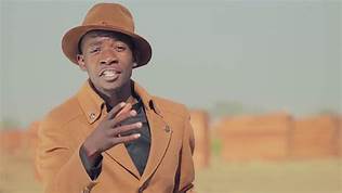 powerfmzimbabwe's tweet image. KeepingItReal this WorldRadioDay on #TheConnexion is The Radio Diva @Missrachzim 
The dating world for musicians is often a complex one.
It has been alleged that the stonyeni hitmaker Jah Signal 
 slept with 15 women in 6months and contracted an STI

Would you date a musician?