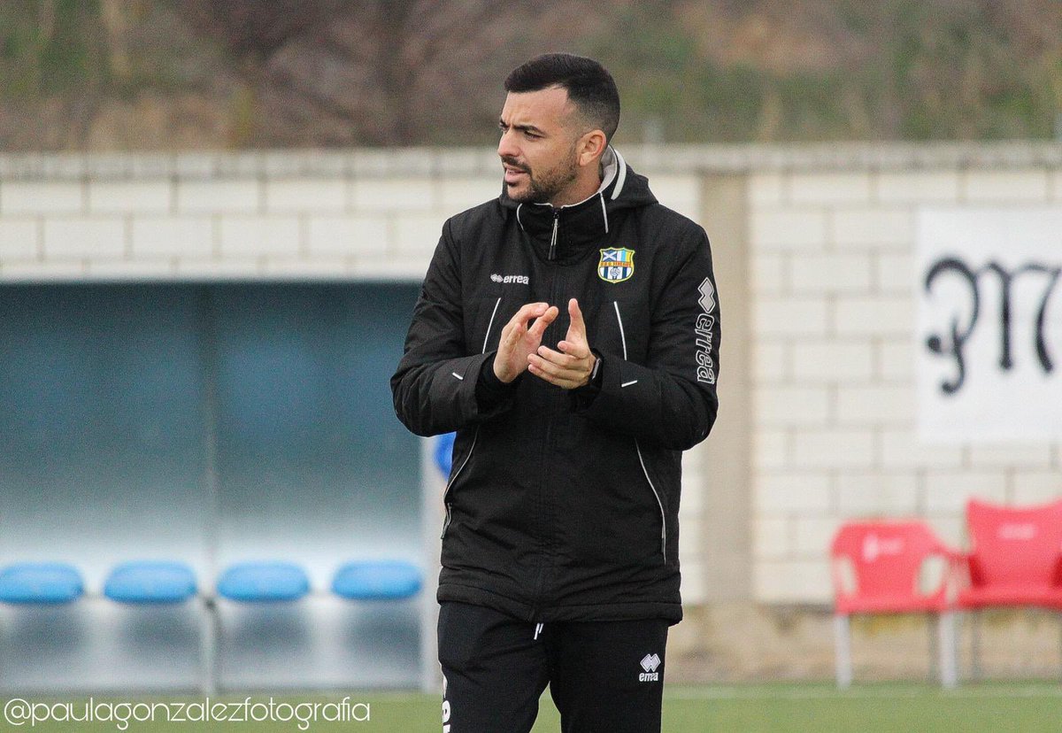 jose_herrer4's tweet photo. JORNADA 21 | El Sol vuelve a salir; un miércoles. @udgtenerife 🆚 @rcde_femeni | @ligaiberdrola @lvlup_coach #análisis #táctico #tactical #analysis #longomatchpro #adestrapp https://t.co/4KXUDEdCIo