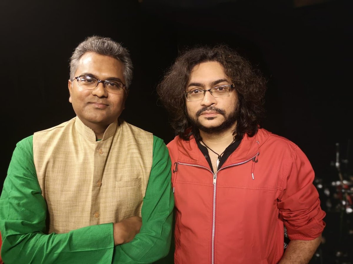 rupamislam74's tweet photo. ‘স্বপ্ন ভাঙার পৃথিবীতে’ গানে ১৯৯৮ সালে সরোদ বাজিয়েছিলেন শ্রী প্রত্যুষ বন্দোপাধ্যায়। এতদিন পর আবার তাঁকে রেকর্ড করলাম #ষড়রিপু২ #জতুগৃহ ছবির #নীলনারী গানের জন্য। সঙ্গে দিলাম স্বপ্ন ভাঙার লিঙ্ক। https://t.co/Bdyvq8UmIF https://t.co/phutnMNSc4