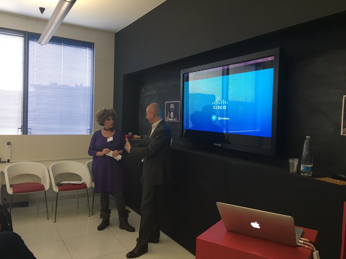 CelaniSilvia's tweet image. #sipartedapadova @midalm #collaboration e le persone al centro della #qualita e dell’innovazione.