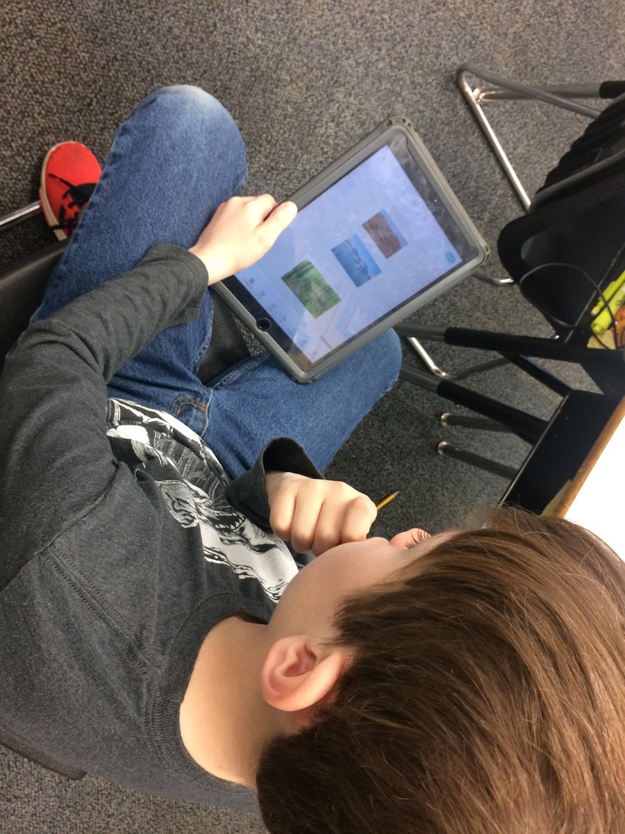 dorausclass's tweet photo. Today we created vocabulary collages to review unit 4 vocabulary. Students loved being creative to depict words in pictures. #engagePrairie @prairie512 https://t.co/UNvEfdAWSY