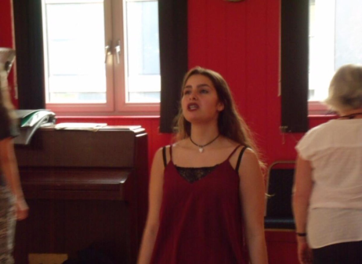 PerformingPro's tweet image. Come and join our "Open Mike", you can improve your talent and have the chance to express yourself!