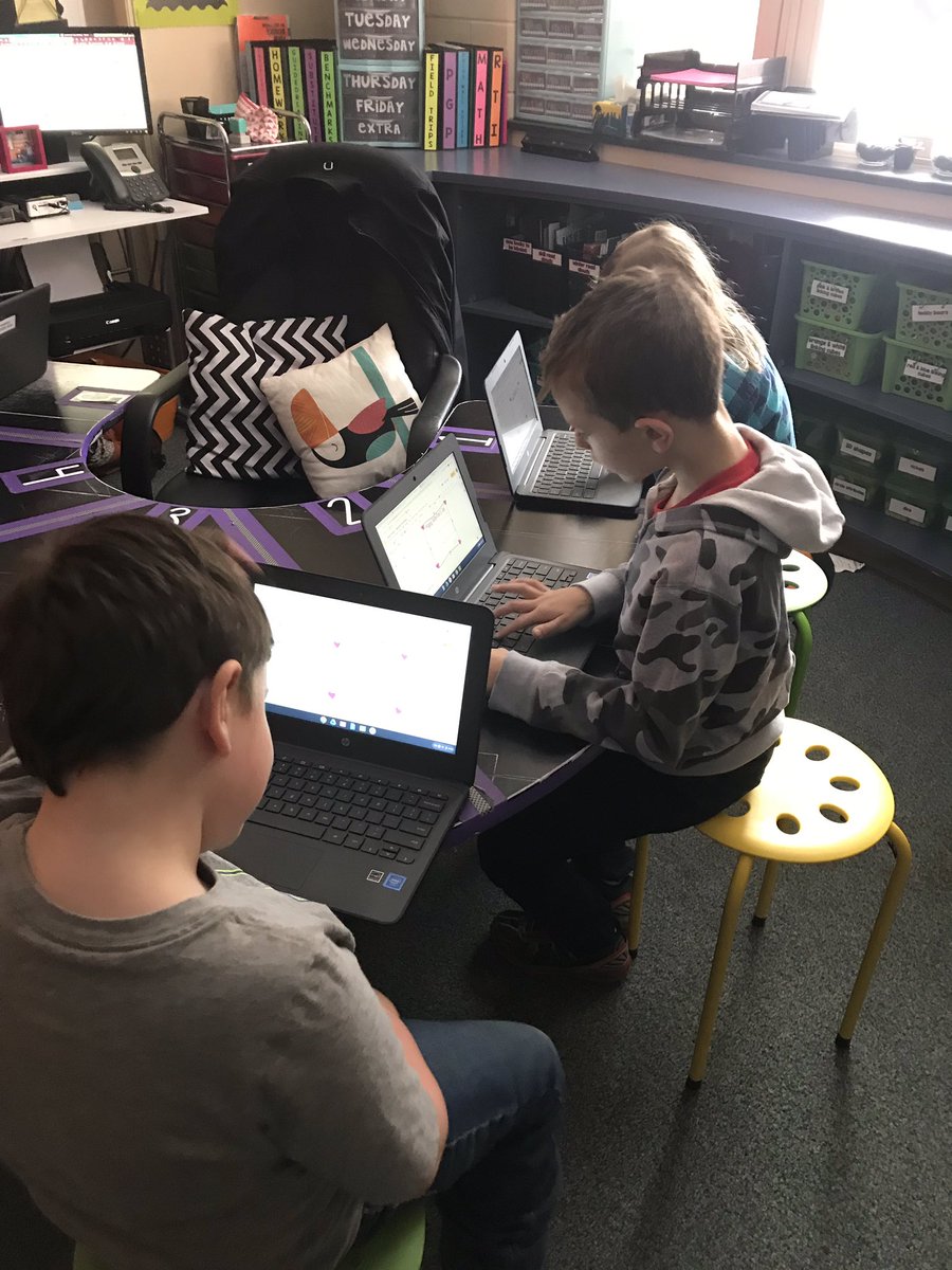 fesmccord's tweet photo. Yesterday we learned the parts of a letter, so today we are creating our own digital Valentine letters using google slides. #feseagles #fesfirsties https://t.co/u00BqQzwYP