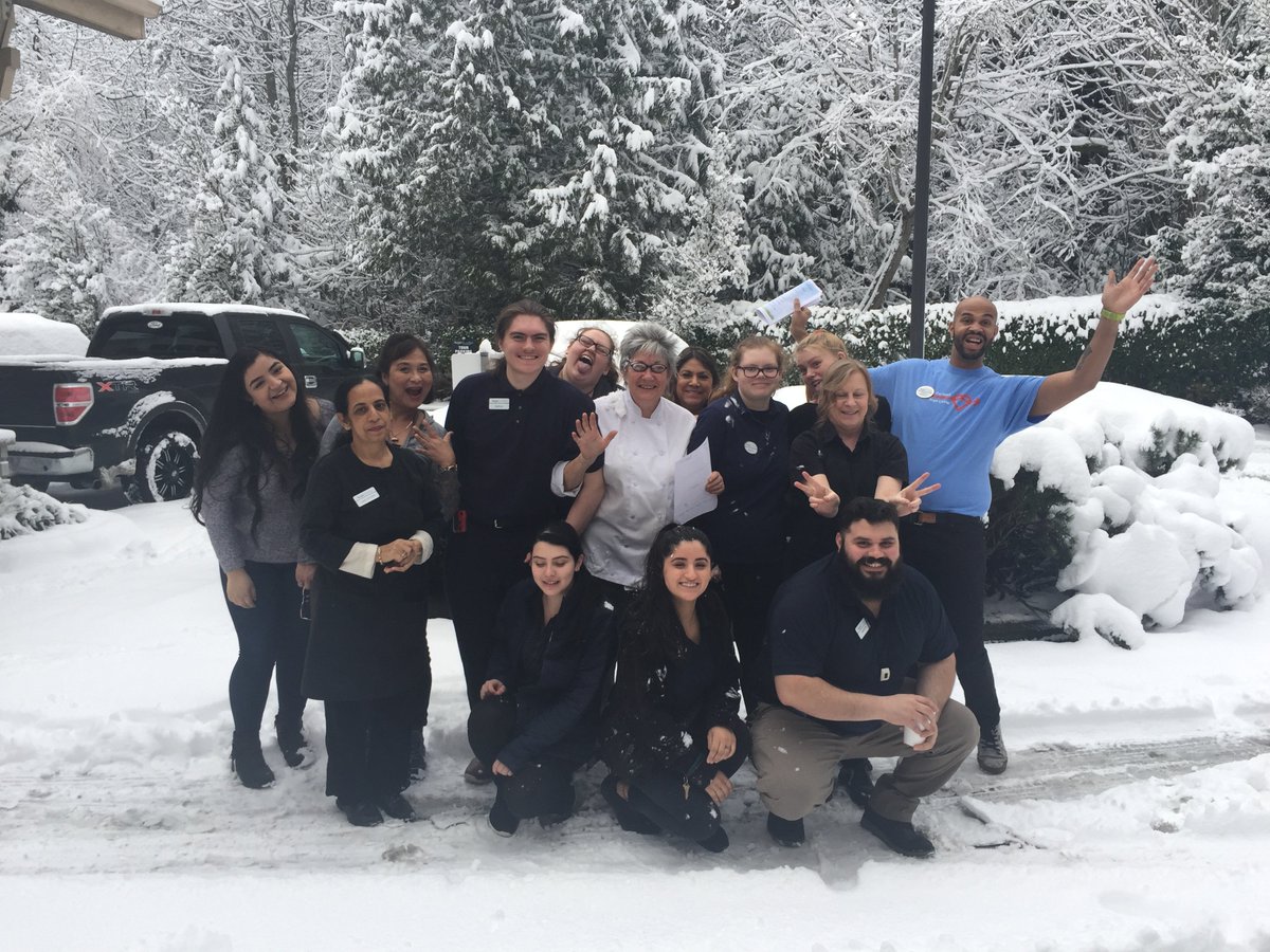 aegisliving's tweet photo. Shout out to the party crews at Aegis of Redmond and Kirkland Lodge who made the most of their sleepovers, proving that all-nighters with your coworkers are a blast! #workingwithlove #AegisLiving #seattlesnowpocalypse https://t.co/EAKj4oXURN