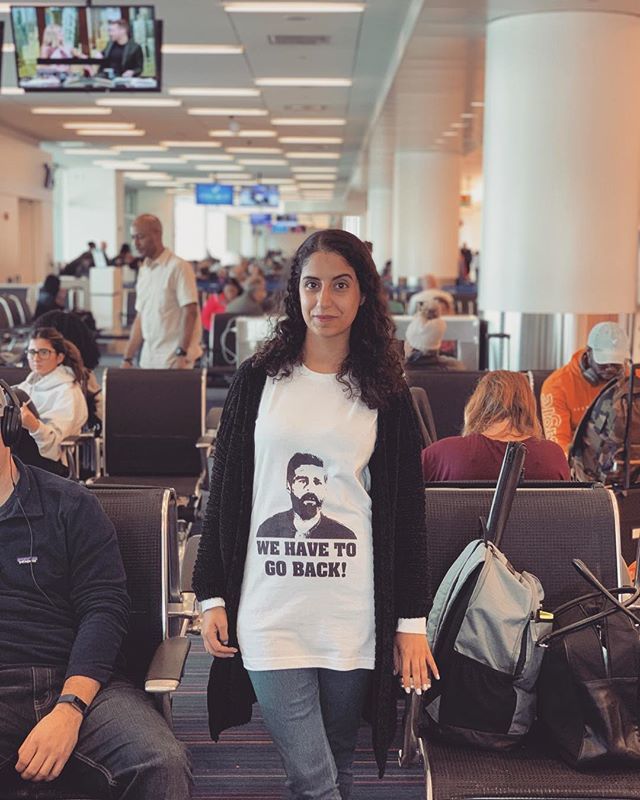 comromco's tweet image. See you in anotha life brutha. #wehavetogoback #oceanicairlines #livetogetherdiealone #dharmainitiative #jackshephard #jackshepard #notpennysboat #danielfaraday #donttellmewhaticantdo #johnlocke #benjaminlinus #desmondhume #4815162342 #oceanic815 #lost bit.ly/2TOwA8G