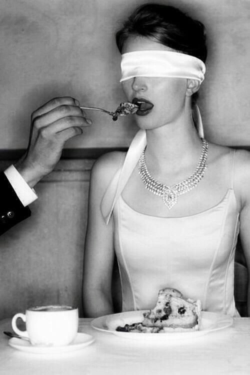 Intornoai50's tweet photo. #WednesdaySnack https://t.co/RzMgxh9XmP