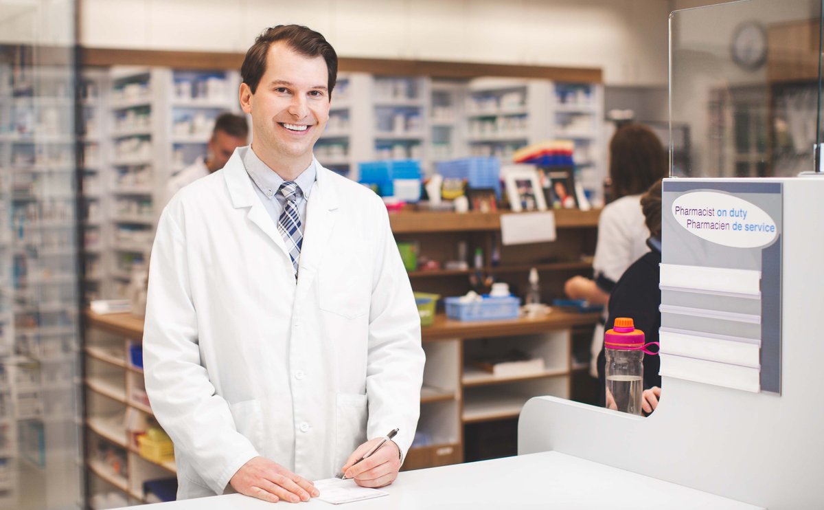 PharmacistsNB's tweet photo. Escaping winter anytime soon? You need to read this! Pharmacist @AskPharmacistJM offers some tips to keep you healthy on your vacation! #Askyourpharmacist https://t.co/y8lT56C1Ja https://t.co/3CgOkOv6hh