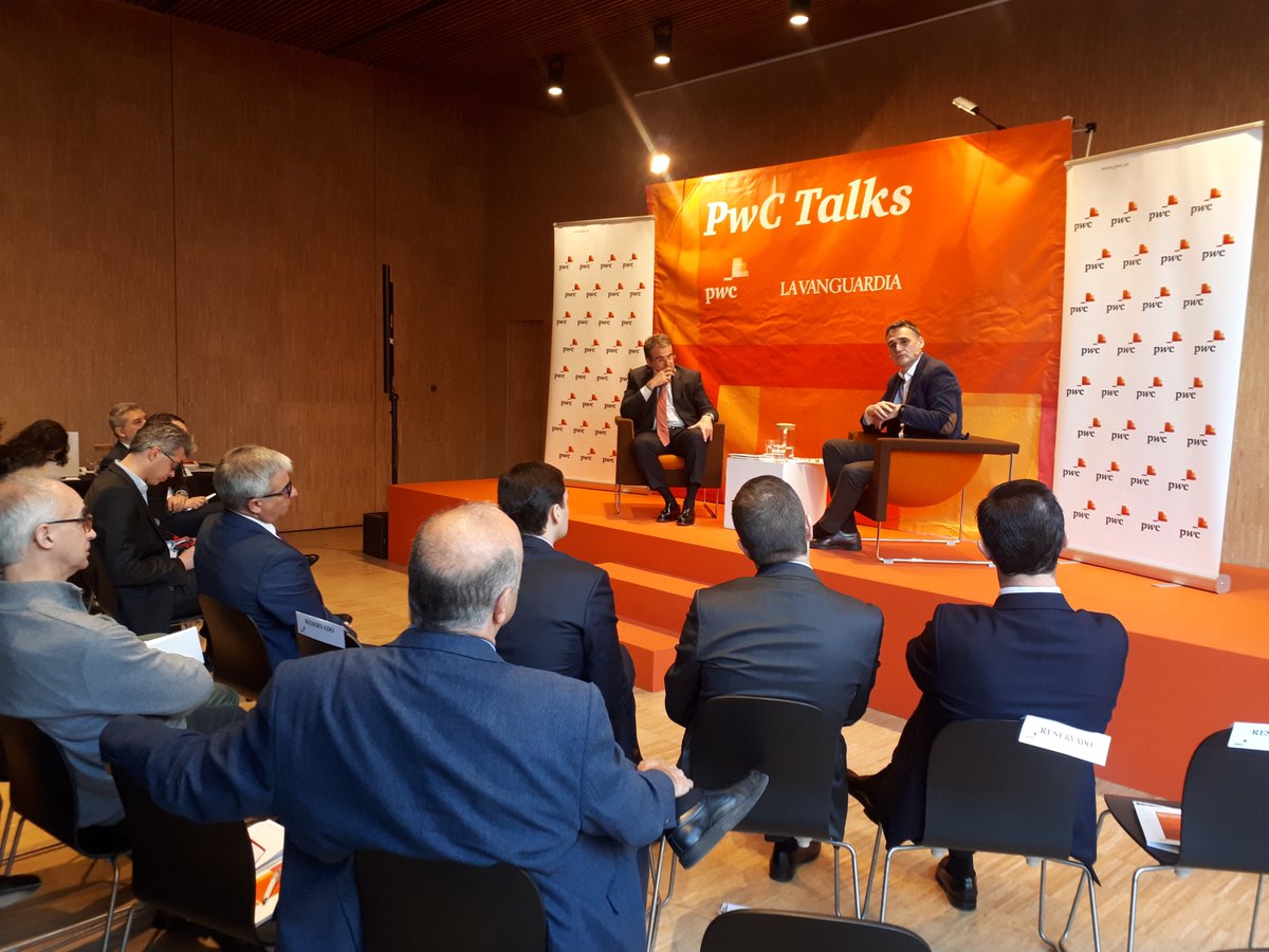 PwC_Spain's tweet photo. "La IoT provocará mejoras muy significativas en la eficiencia, pero también tiene el potencial de cambiar los modelos de negocio de las empresas" Hoy hemos recibido a @jugartea, presidente de @SchneiderES, en #PwCTalks @LaVanguardia ¡Gracias! https://t.co/7gQOd14uFw