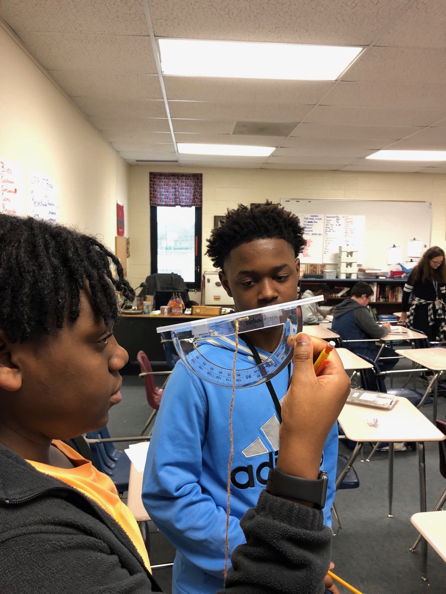 Butlersmath's tweet photo. Clinometer activity #geometryrocks ⁦@spmeagles⁩ ⁦@RichlandTwo⁩ https://t.co/Q8v7bVJVyD