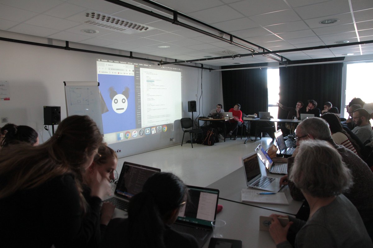 StereoluxLab's tweet image. #Processing Community Day continue ac
#MachineLearning &amp;amp; #création #multimedia interactive
Initiation au développement de pages web interactives avec #p5js
&amp;gt; Rdv pour l'apéro du #codecréatif de 18h30-22h00 ouvert à tous !
#PCD2019 @ProcessingOrg @lecolededesign @p5xjs @Berenger_r