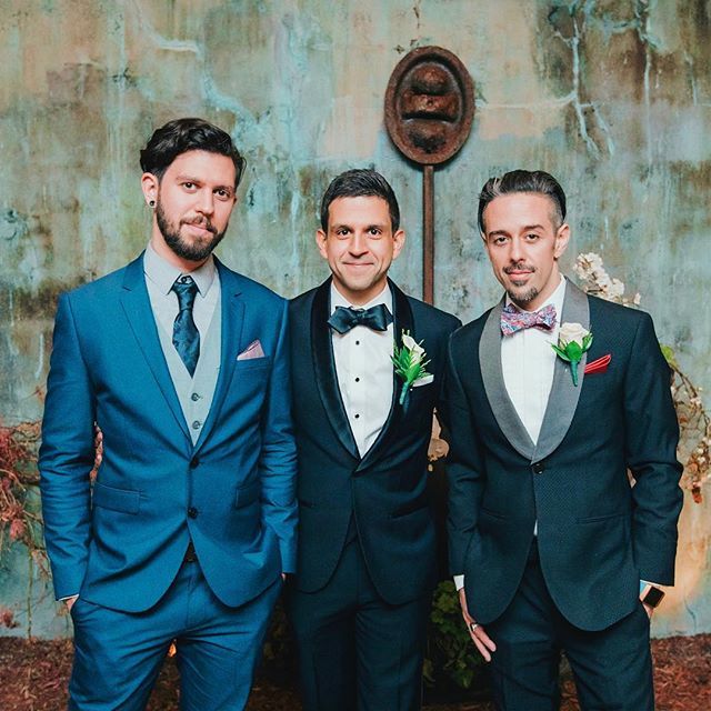 Best Men. ... #bestman #wedding #groom #thisguyrents #brooklynwedding #fashion #tux #groomsmen bit.ly/2N4kQwq