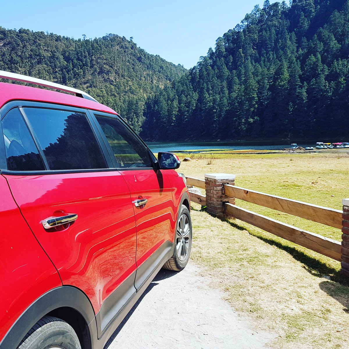 diazcabelloma's tweet photo. La mejor compañera para tus aventuras dentro y fuera de la carretera; escucha el @detripconmiguel y descubre a dónde nos llevo esta ocasión @HyundaiMotorMex 

@YODEBUENAS @Chigolin_ https://t.co/lg0g9opzzf