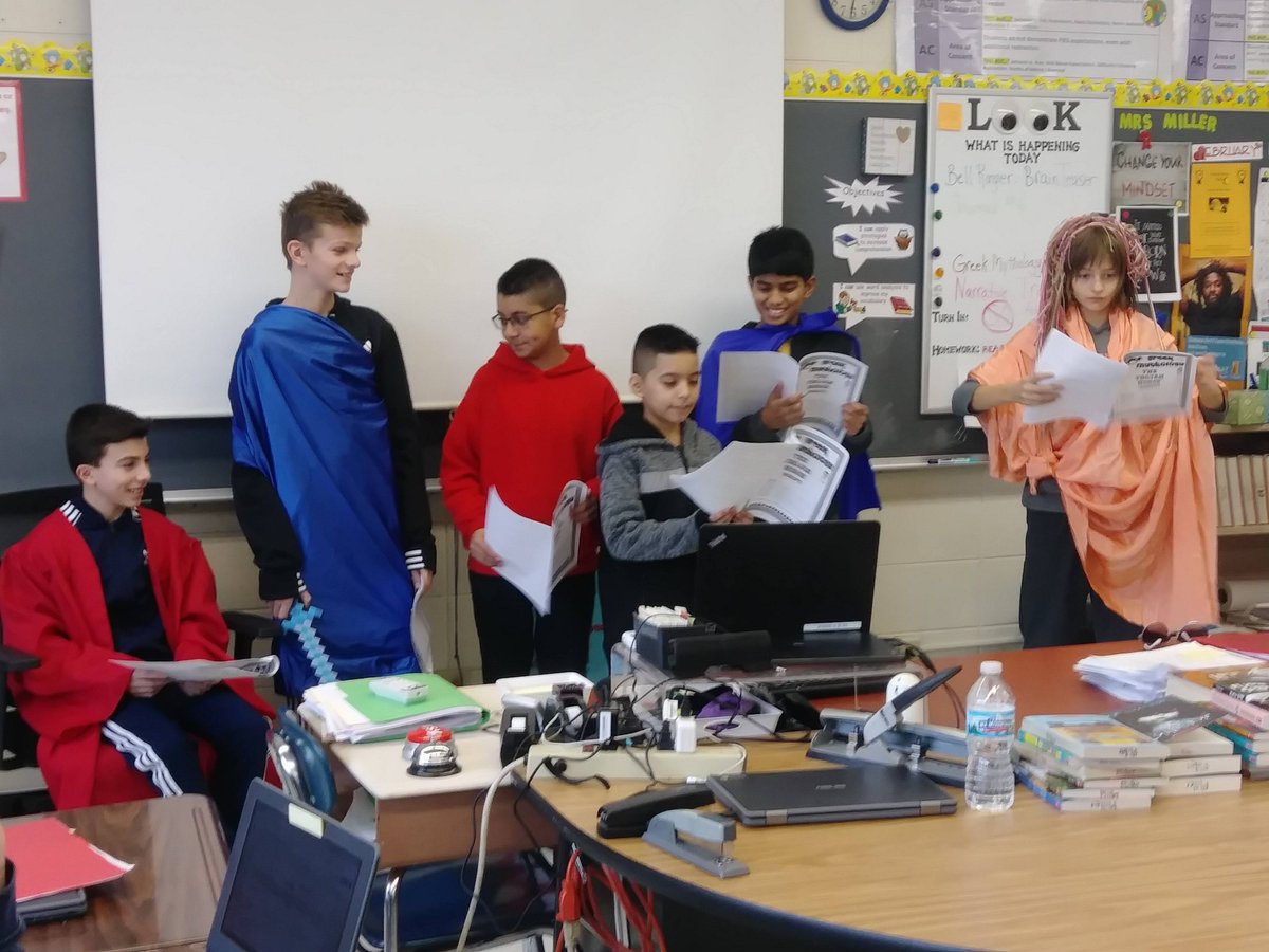 amillerITLA's tweet photo. These kids love any reason to get dressed up and perform. They did an awesome job presenting their Greek mythology readers theater. #asd4all #ITTeam6Two @itbebrave https://t.co/lkem7cC2Nx
