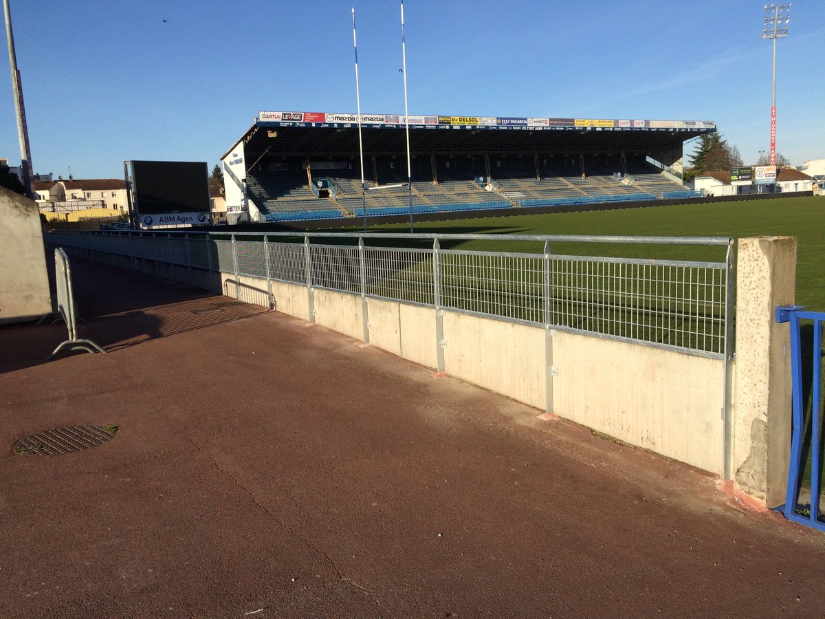 ArnaudKerjean's tweet image. Merci aux services  ⁦@villeagen⁩ pour avoir réalisé deux opérations importantes pour la mise en conformité FFR du stade Armandie : rehausse main courante + vestiaire arbitres féminins. Tout ça dans le timing imposé ! ✌🏼
#IciCEstAgen #StadiumDevelopment