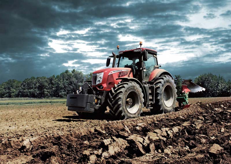 TracMag's tweet photo. McCormick sarà presente a @sima_paris. Occhi puntati sulla serie #X8 VT-Drive che non solo si distingue per la tecnologia, la potenza, l’affidabilità e il comfort, ma anche per il design 👉🏻 https://t.co/pm1xuPOEvk
#McCormick #ArgoTractors #SIMA2019 #SIMA #tractors #TracMag https://t.co/5lD63aTLR6