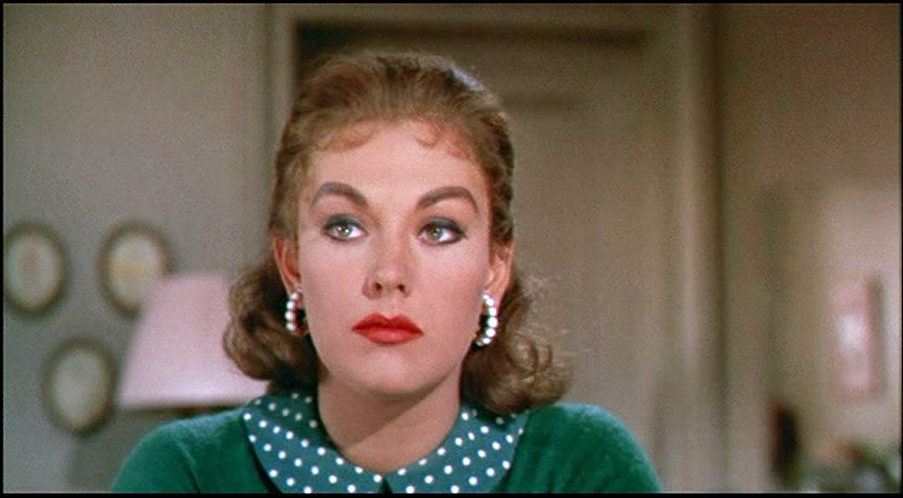 きぬきぬ Na Twitteru 2 13はアメリカの女優 キム ノヴァクの誕生日 1933 2 13 Happy Birthday リチャード クワイン監督 媚薬 1958年 T Co Mxcoosunjb Twitter