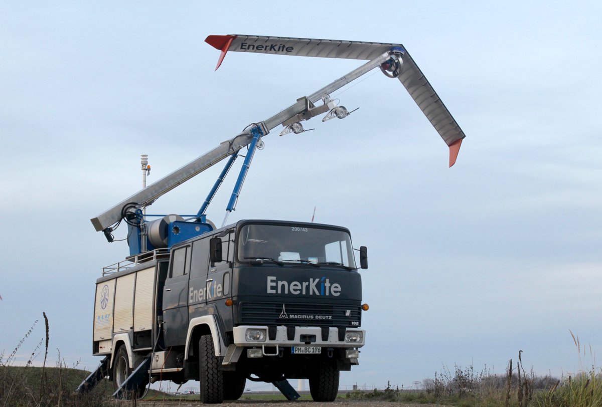 Roland Schmehl tweet media