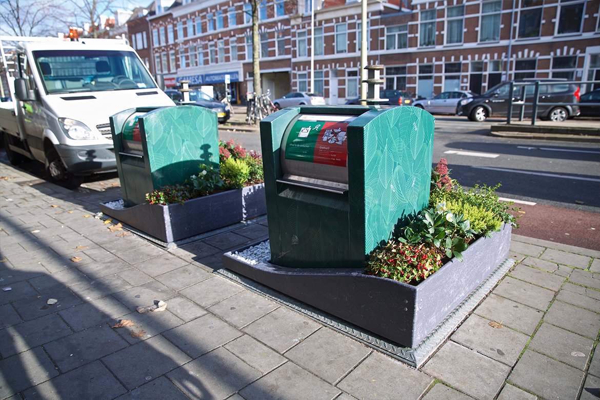 Is dit iets voor #Overvecht om #zwerfafval en #bijplaatsing aan te pakken?

Wat denken julie?