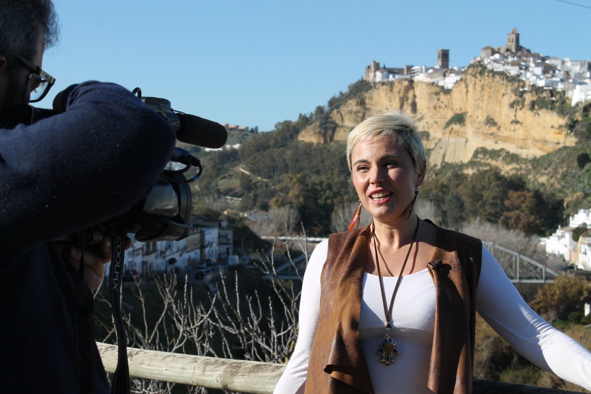 RecYouMultimedi's tweet image. Recorriendo Andalucía en busca de historias que contar.
Quieres participar en nuestros reportajes? Muéstranos tu pueblo y cuéntanos tu historia...
Síguenos y contacta con nosotros...