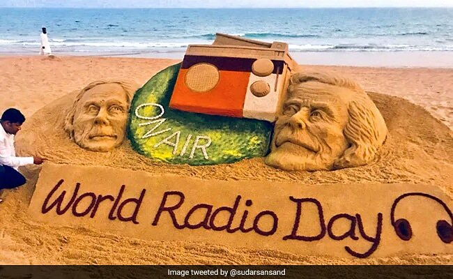 WhatsupRadiocom's tweet photo. Happy Radio World Day 👏 #WhatsUpRadio #broadcasters #onlineradio #Radio #Radio #RadioDay https://t.co/0z4eHH9t8G