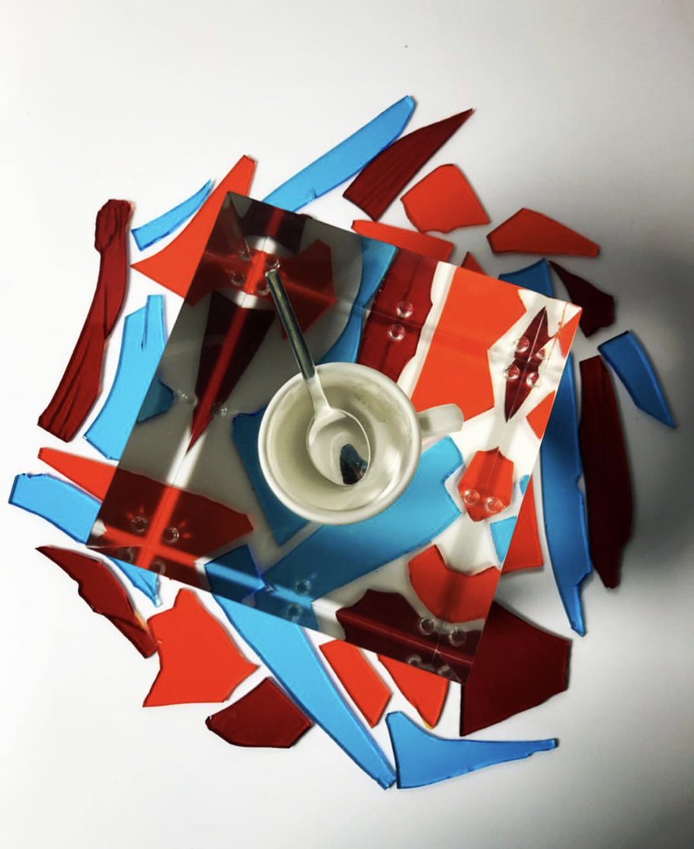 SAUBV's tweet image. Creativity happens with coffee☕️ #artwork #acrylic #transparant #gravity #coffecup #amsterdambased #craft #colors #handmade #embedded #everythingispossible #worldwide #illy