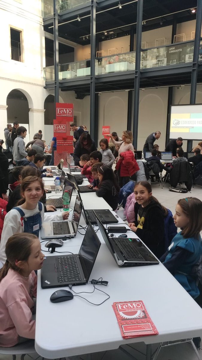 coderdojopd's tweet image. Buon Compleanno #CODERDOJOPD !!!!!!!!!!!!!! 😀😀😀😀😀
Lo festeggiamo al #FeMO