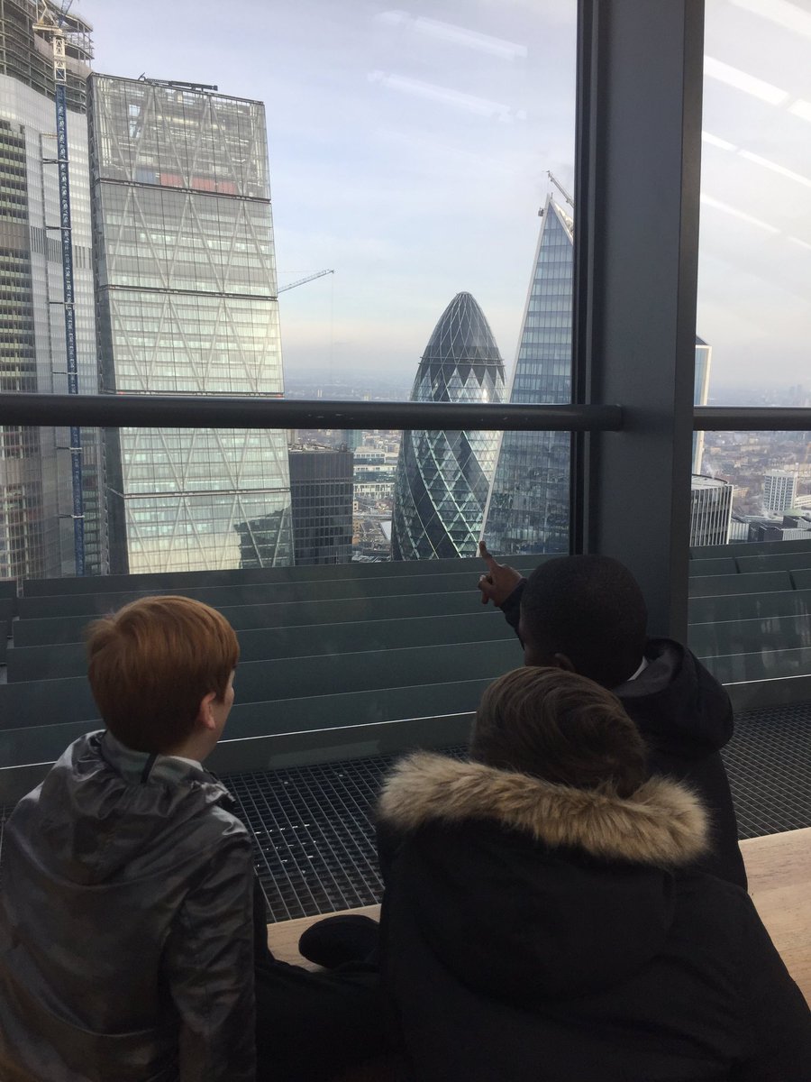 KendSachar's tweet photo. Great views of London from the sky garden @KendSachar @KenderSchool @KendAlmond #skygarden https://t.co/1734WTEppB