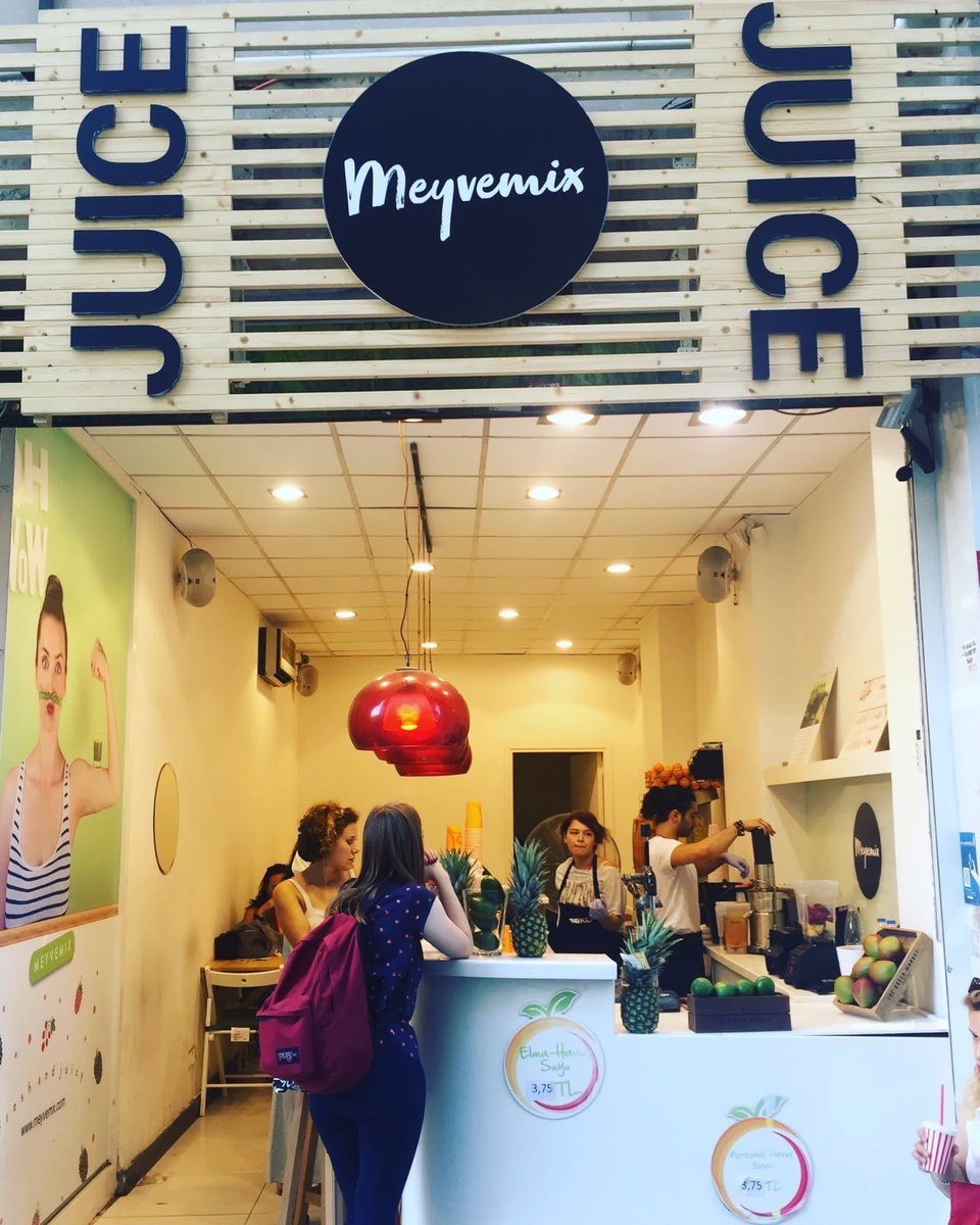 Yolunuz #beyoglu undan geçerse meyvemix juice barda sağlıklı içecekler  içebilirsiniz. Yok gelemem derseniz #yemeksepeti ve #kapgel den #cihangir #nisantasi #taksim #harbiye #macka #karakoy bolgelerine online siparisverebilirsiniz