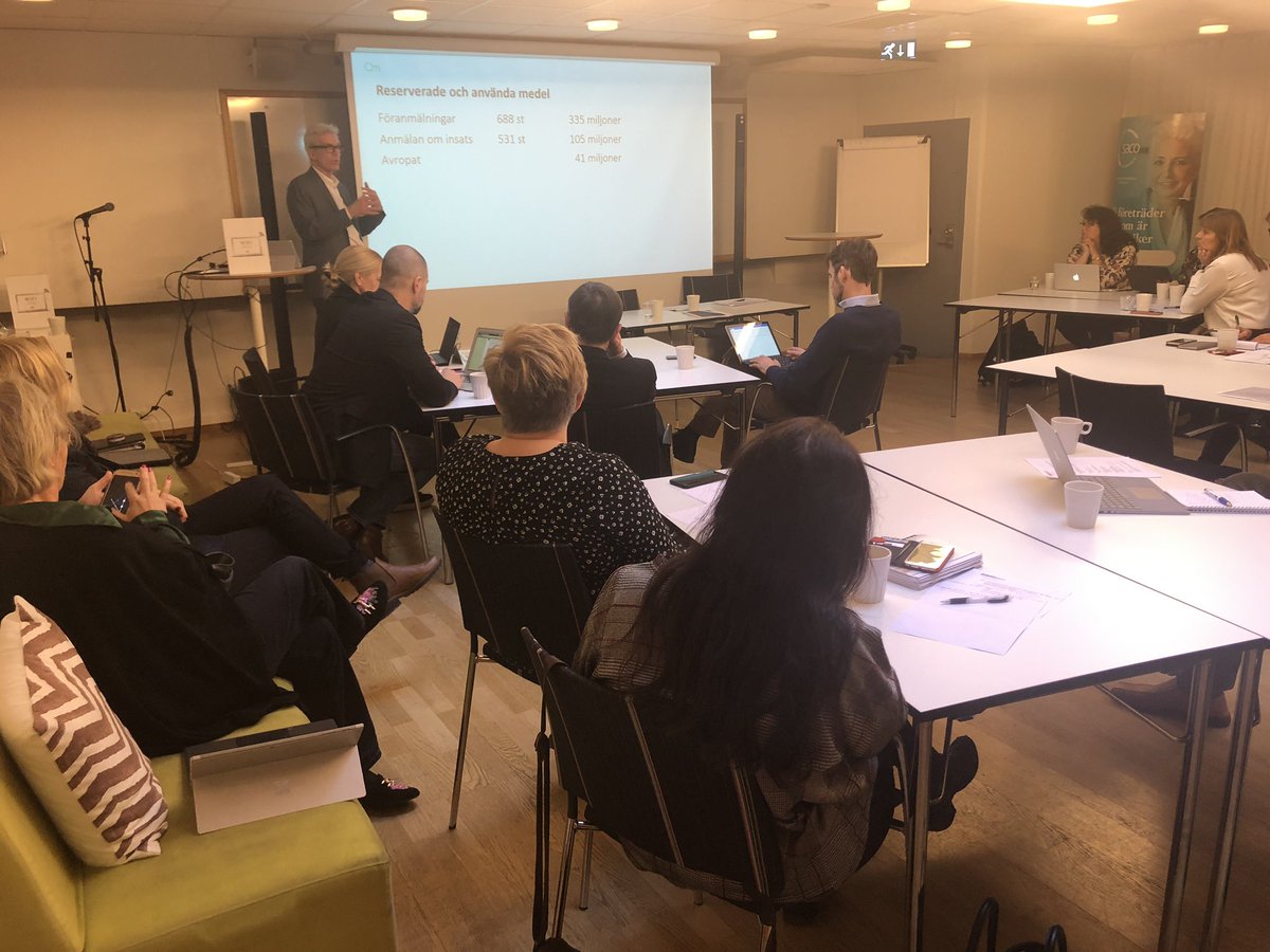 #Omställningsfonden genom dess fantastiske VD, Lars Hallberg, på besök hos #AkademikerAlliansen för att berätta om TLO-KL, tidig lokal omställning.