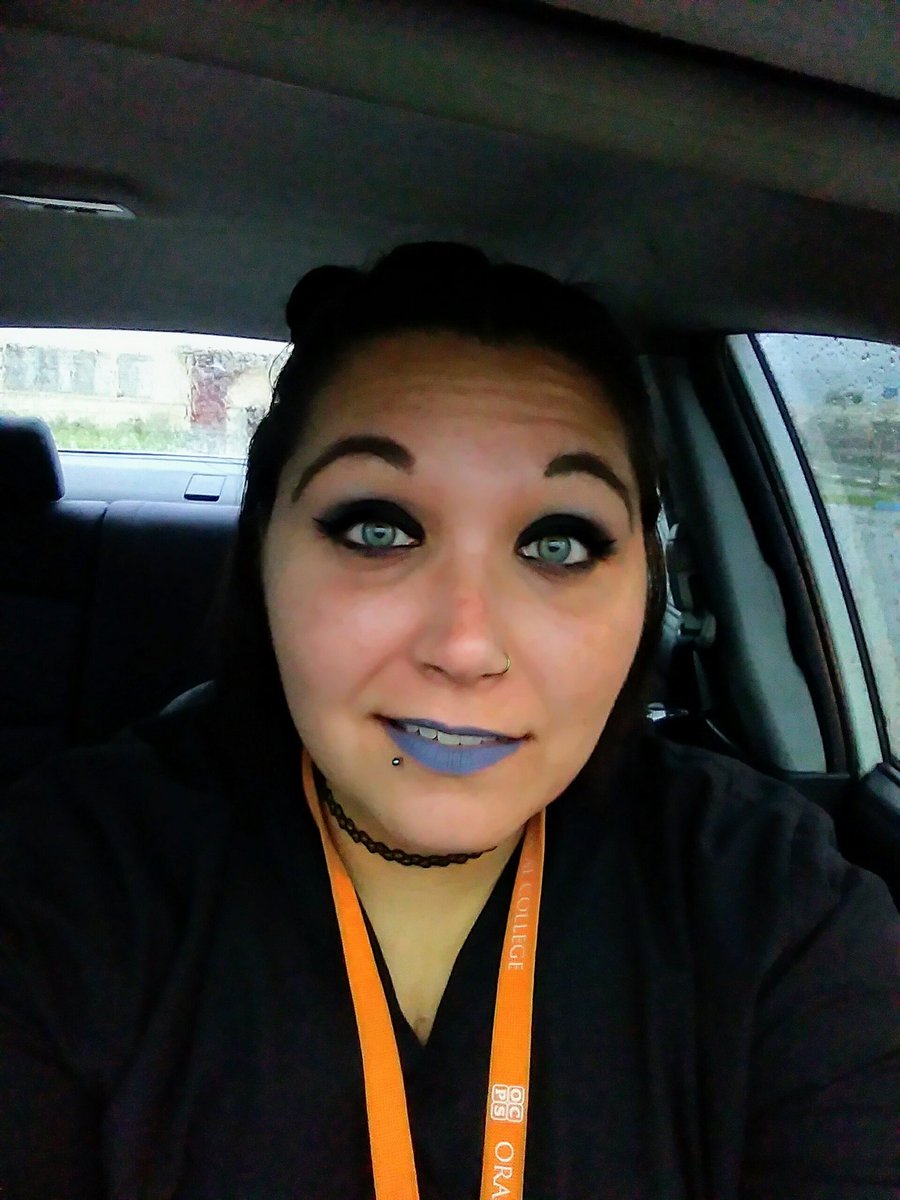 StaySharp2's tweet image. Haven&apos;t posted in a bit. Here is today&apos;s makeup. #nyxdreamcatcherpallet #elfcosmetics #wetnwildlipstick #grunge #purplehairdontcare #ShareTheLove #rt