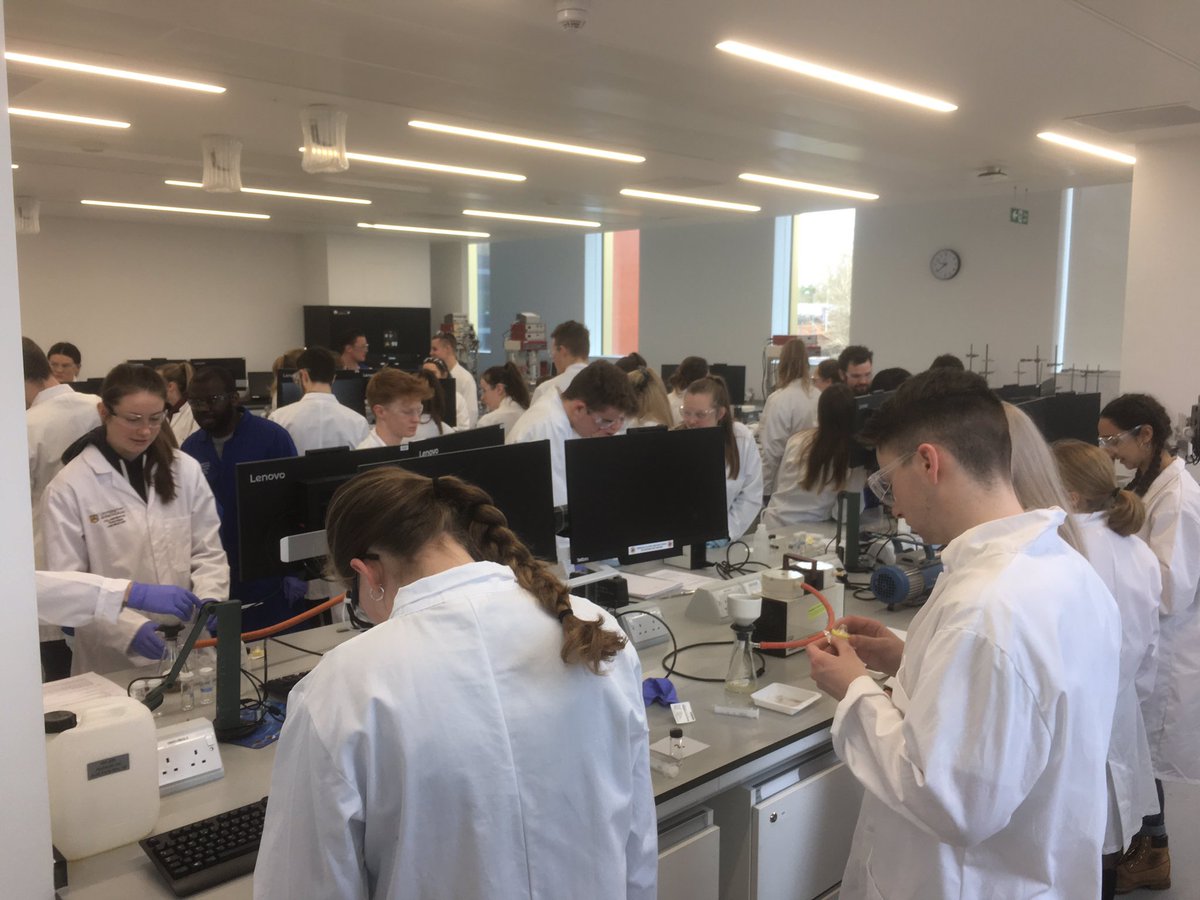 samdeolai's tweet photo. Training Geography students in soil chemistry: comparing pollutants leaching potential of different soil types. The CTL labs offer the needed space and tools. Research and transferable skills matter and we take it seriously. GGM233 module @GeogBham @Soil_Science @EVS_Bham https://t.co/AT0MNX2Qy9