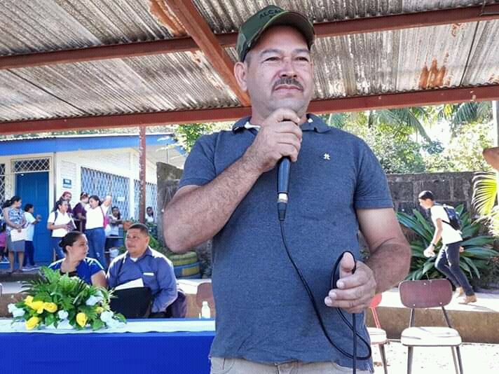 RebecaD73256708's tweet photo. alcade de waslala trabajo por amor anuetro comunidades bamos adelante con la ayuda de dios https://t.co/EmTsJv03sd