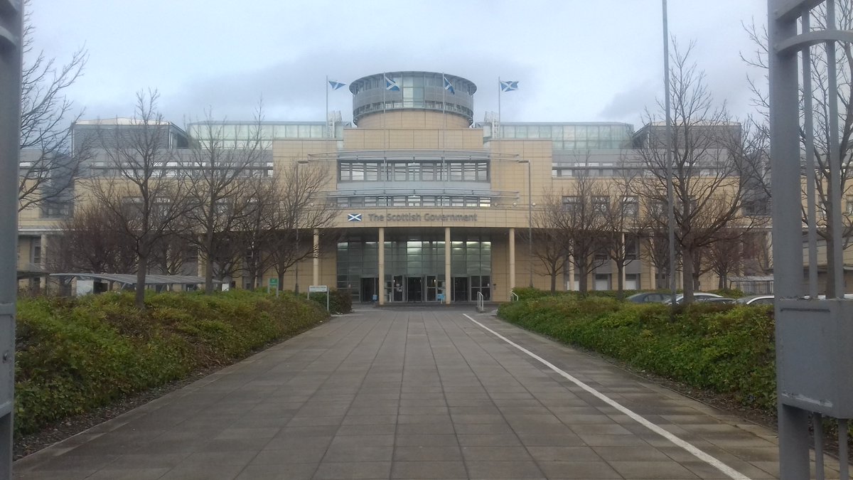 StirLaw's tweet image. #research news! @KatieAnneBoyle is delivering a seminar on research on #incorporation and #Justiciability of #ESCrights &amp;amp; the work of @HRLeadershipSco to the Government Legal Service today #experts