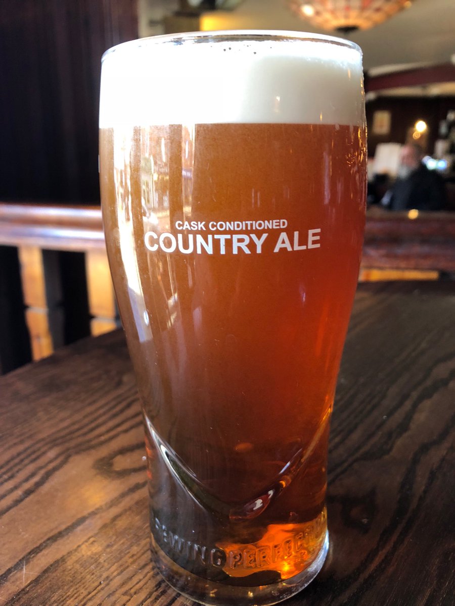 Fuzzlcfc's tweet image. Pint 🍺 of real ale £1.89 GBP = $3.50 AUS Dollars 😀 #BackinUK
