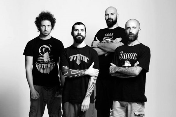 UndergroundXZin's tweet photo. #13febbraio #recensioni #MercoledìAddams
Burning Dark è il nuovo EP dei Black Wings of Destiny
Mi raccomando, azionate il player mentre leggete la rece.
https://t.co/kD0veHa6Yi
#undergroundxonline #undergroundexperiment https://t.co/272MIgJcPm