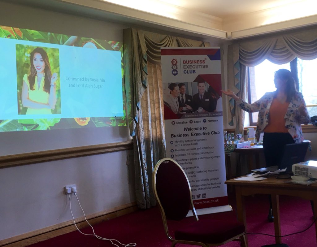 BusExecClub's tweet photo. Presenting her business to the room @hellsheap smashed it Well done Helen 👏👏 @TamesideRT @VonCookson @HINEDavidW @BennettStaff1 @jh_web @amandahrco @zippdesignprint @MannersGary https://t.co/ZYcyeXVscu