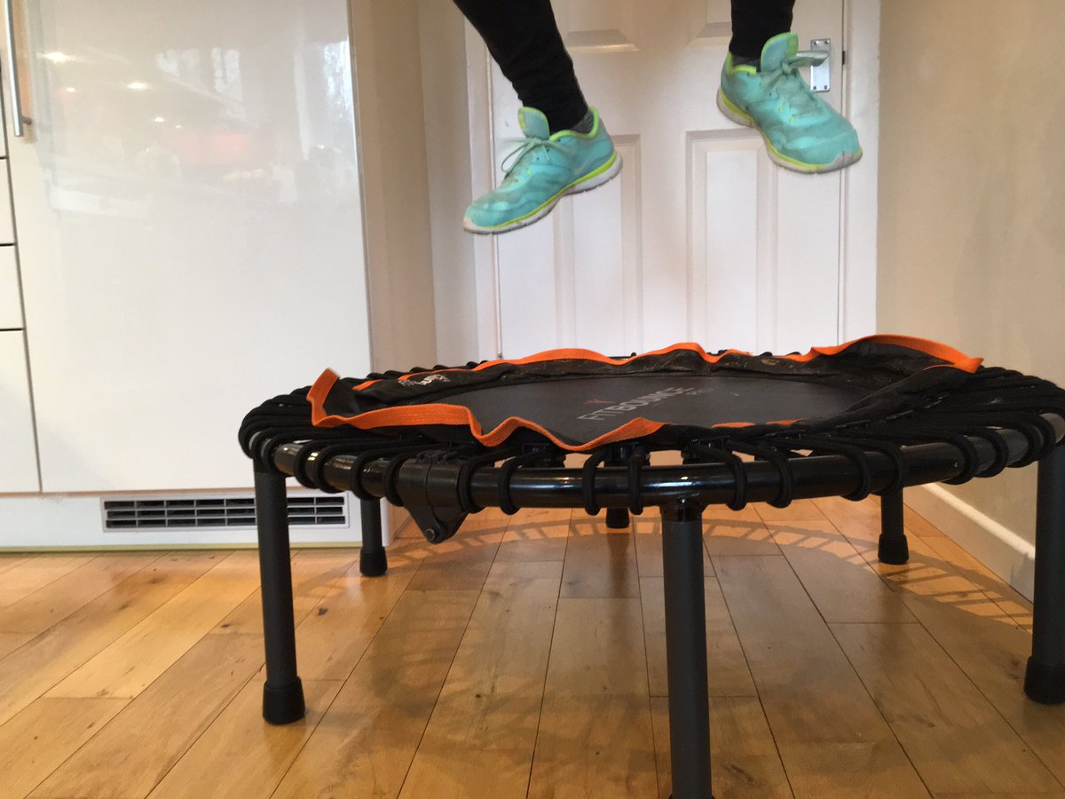 AKBARRATT's tweet photo. Ready for an endorphin boosting workout? Join the crew at @CromerSports tonight at 1900, book your bounce at https://t.co/8onFWOkz9z https://t.co/rM7ZC0HnGz