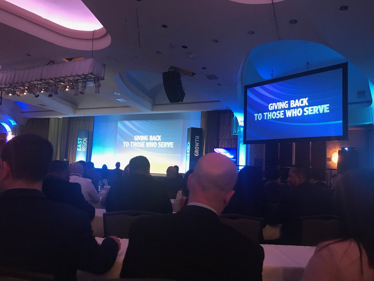 dobiesj's tweet photo. Here we go! #UnleashtheEast MidAtlanticTakeover #RetailRally https://t.co/U0292NauaP