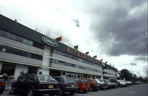 almacenes fundados por jose carulla