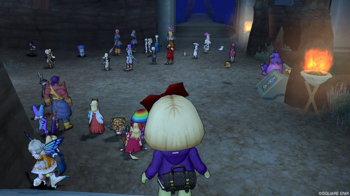 キキ Dqx サマxスク7 31 こちら９鯖グレンの状況です 何か懐かしさを感じてしまう装備の方が走り回っていました まだまだドラクエ１０は楽しめますし これからも期待できます オンラインは って思って踏みとどまっている方
