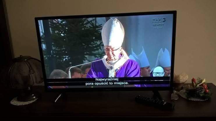 vegeprezes's tweet photo. kiedy ktoś zaczyna mówić na temat, na który nie ma pojęcia: https://t.co/o8uJvHqATm
